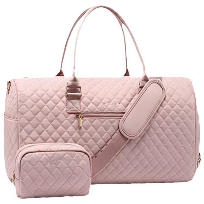 mens-and-womens-large-travel-luggage-bag-899863.jpg