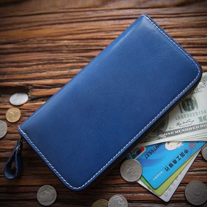 mens-long-leather-zipper-wallet-965595.jpg