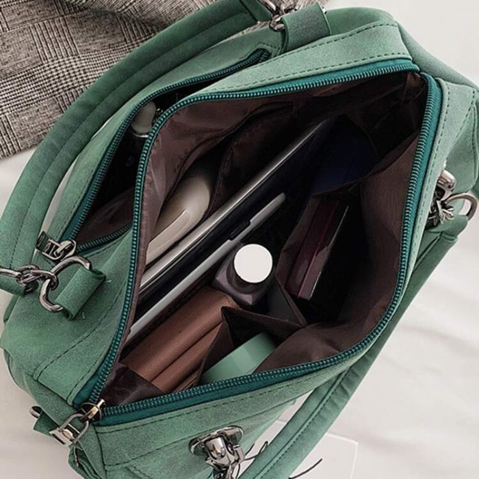 womens-large-capacity-tote-807094.jpg
