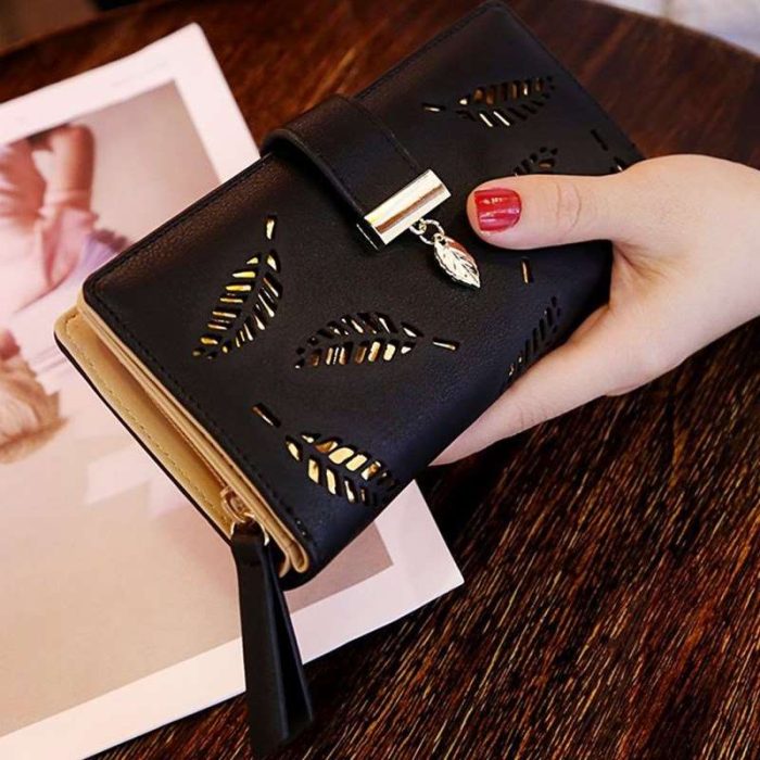 womens-leaf-pattern-wallet-441099.jpg