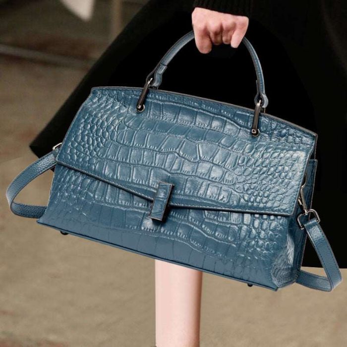 womens-luxury-large-capacity-leather-shoulder-messenger-bag-904793.jpg