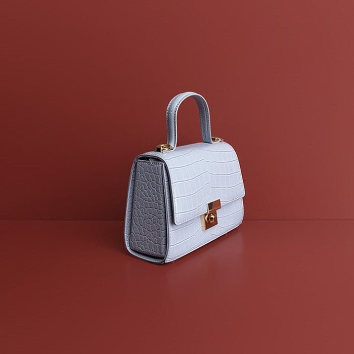 womens-luxury-leather-niche-design-hand-held-diagonal-bag-497733.jpg